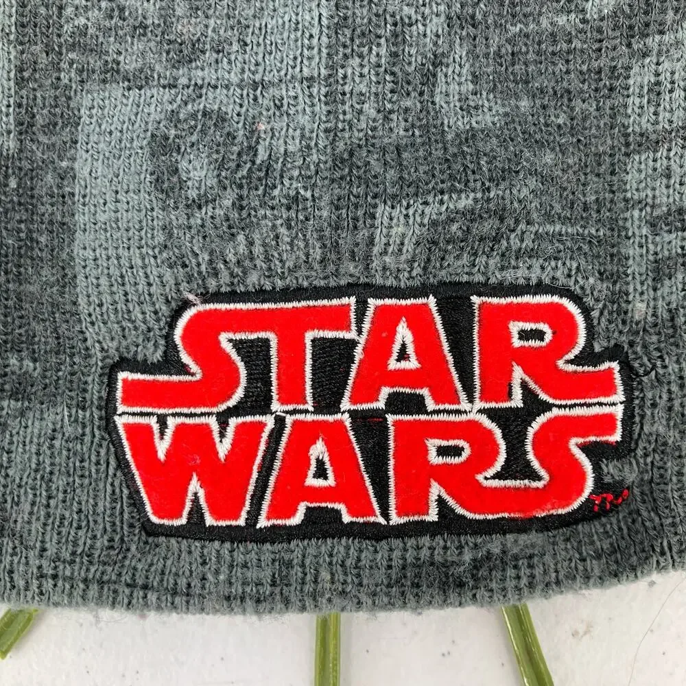 Star Wars Lucas Films Gray Red Black Embroidered Movie Knit Winter Beanie Hat
